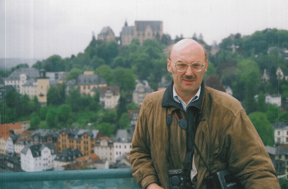 Der Akteur auf dem Südturm der Elisabethkirche Richtung Schloss